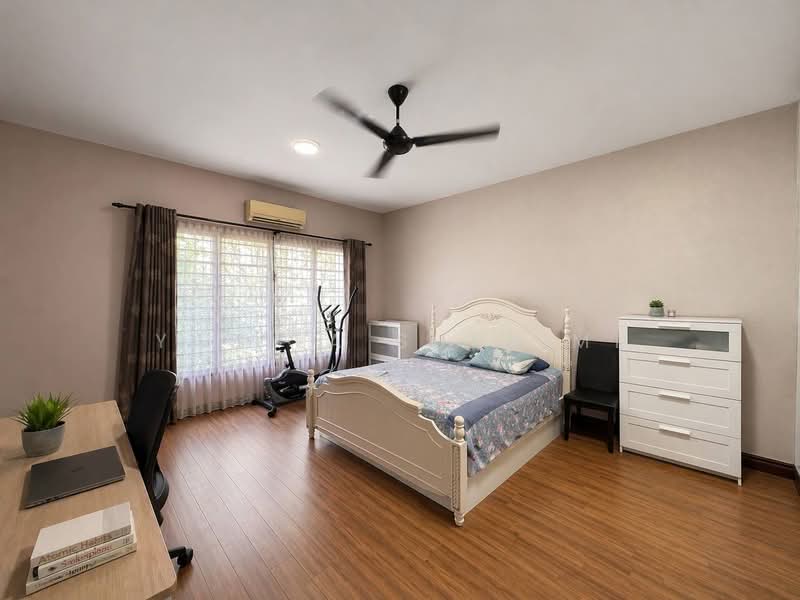 2-storey Terraced House for Sale in Denai Alam (Shah Alam) - Yazila Sulaimi - Bedroom - PropertyGuru.com.my