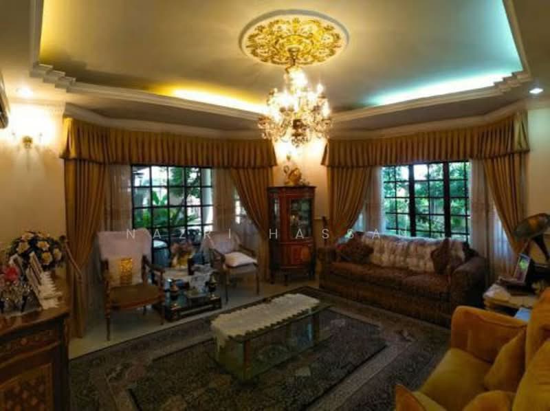 Bungalow for Sale in Seksyen 13 (Shah Alam) - Nazri Hassan - PropertyGuru.com.my
