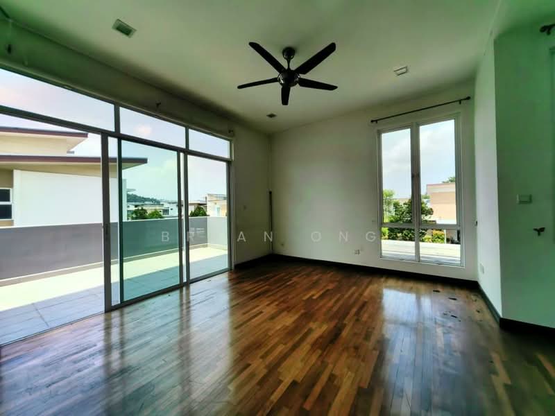 Rumah Berkembar untuk Dijual di Setia Eco Park (Setia Alam) - Bryan Ong - Balcony - PropertyGuru.com.my