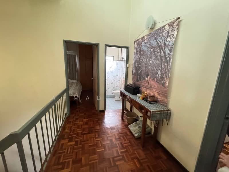 2-storey Terraced House for Sale in Ampang Jaya (Ampang) - Ahmad Fadlee - PropertyGuru.com.my
