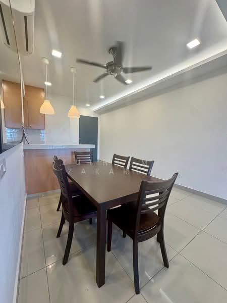 Kondominium untuk Dijual di Selayang 18 - Zulhilmi Zakaria - Dining Room - PropertyGuru.com.my