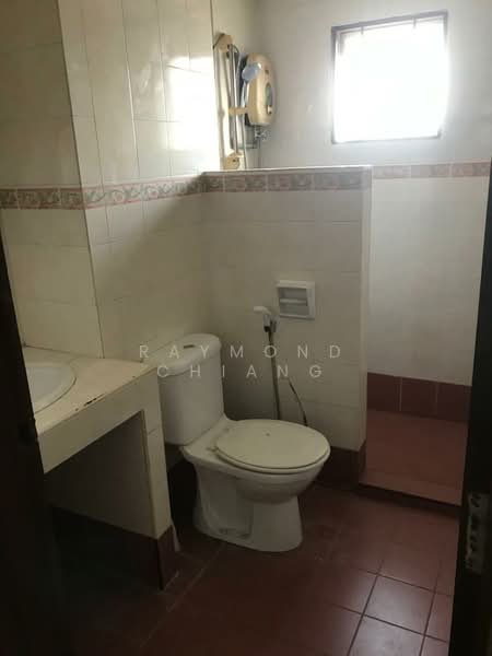 Kondominium untuk Dijual di Casa Damansara - Raymond Chiang - Bathroom - PropertyGuru.com.my