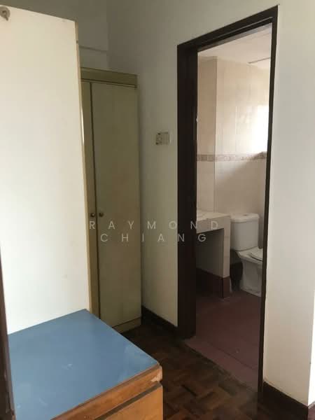 Kondominium untuk Dijual di Casa Damansara - Raymond Chiang - Bathroom - PropertyGuru.com.my