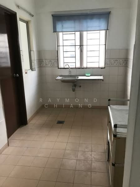 Kondominium untuk Dijual di Casa Damansara - Raymond Chiang - Kitchen - PropertyGuru.com.my