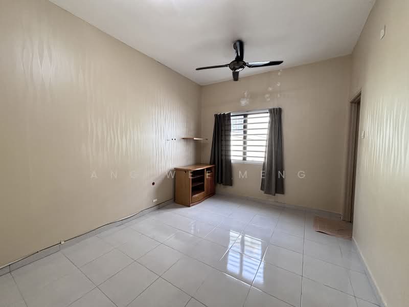 Rumah Teres 2.5 Tingkat untuk Dijual di Johor Bahru (Johor) - Ang Wee Meng - PropertyGuru.com.my