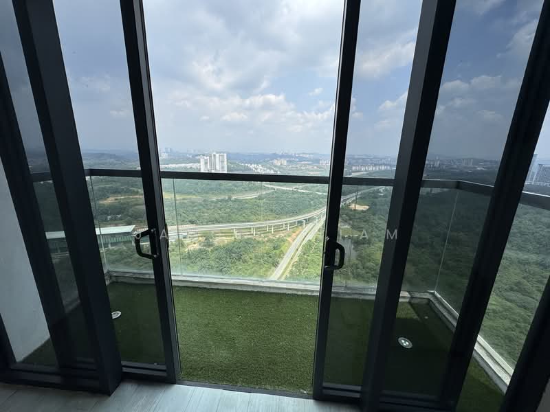 Servis Apartment untuk Disewa di Sky Park - Jason Chiam - Balcony - PropertyGuru.com.my