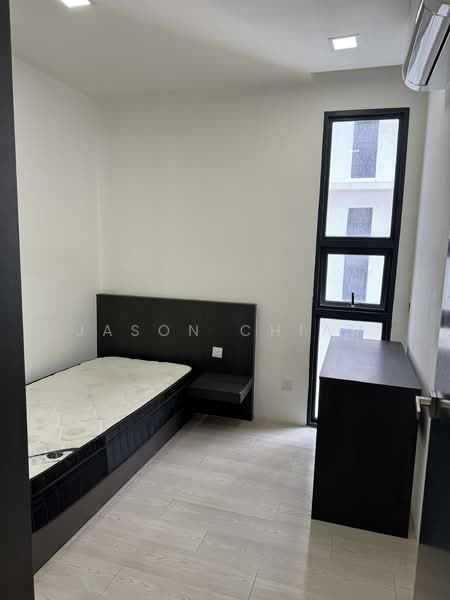 Servis Apartment untuk Disewa di Sky Park - Jason Chiam - Bedroom - PropertyGuru.com.my