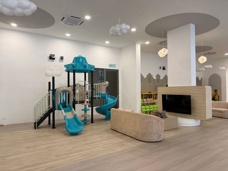 Kediaman Servis untuk Disewa di Renna Residence @ The NorthBank - Lawrence Lee - Indoor play area - PropertyGuru.com.my