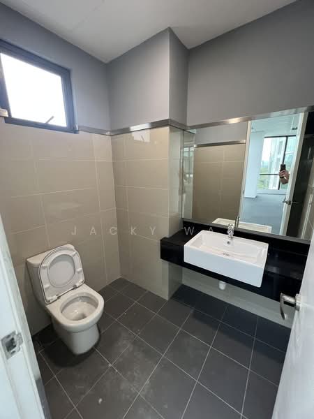 Office for Rent in Taman Desa (Kuala Lumpur) - Jacky Wan - Bathroom - PropertyGuru.com.my