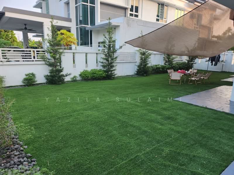 Rumah Berkembar untuk Dijual di Seksyen 17 (Shah Alam) - Yazila Sulaimi - Exterior - PropertyGuru.com.my