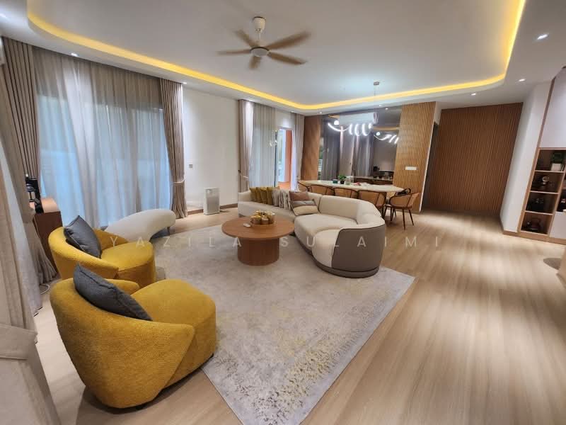Rumah Berkembar untuk Dijual di Seksyen 17 (Shah Alam) - Yazila Sulaimi - Living Room - PropertyGuru.com.my