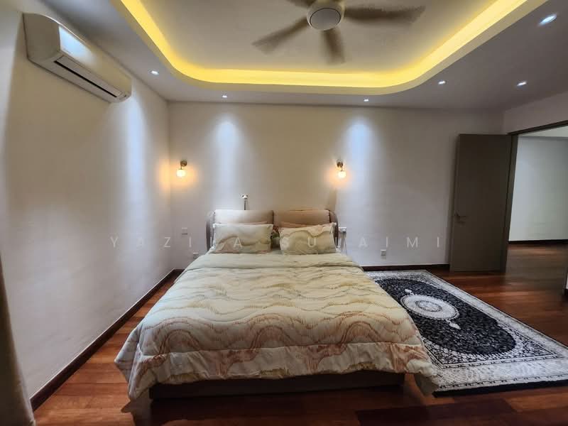 Rumah Berkembar untuk Dijual di Seksyen 17 (Shah Alam) - Yazila Sulaimi - Bedroom - PropertyGuru.com.my