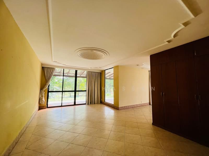 Bungalow for Sale in Seksyen 13 (Shah Alam) - Nazri Hassan - PropertyGuru.com.my