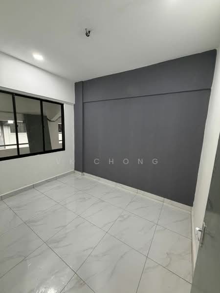 Rumah Flat untuk Dijual di Taman Molek - VK Chong - PropertyGuru.com.my