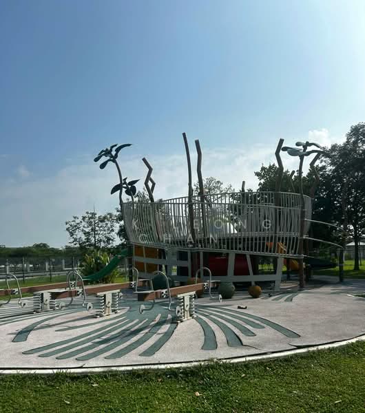 Rumah Teres 2 Tingkat untuk Dijual di Kota Kemuning (Shah Alam) - Kok Leong Chan - Play Ground - PropertyGuru.com.my