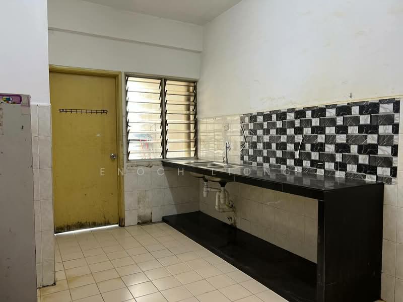 Kondominium untuk Disewa di Dwi Mahkota - Enoch Liong - Kitchen - PropertyGuru.com.my