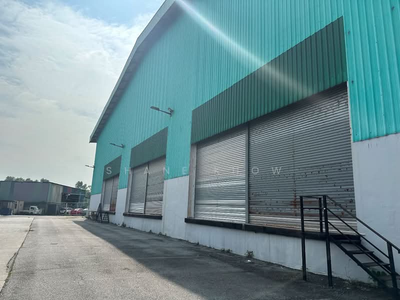 Factory for Rent in Taman Perindustrian Subang (Subang Jaya) - Shane Khow - Exterior - PropertyGuru.com.my