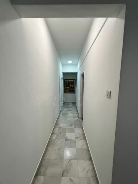 Kondominium untuk Disewa di Menara Hartamas - Chen Kah Seng - Corridor - PropertyGuru.com.my