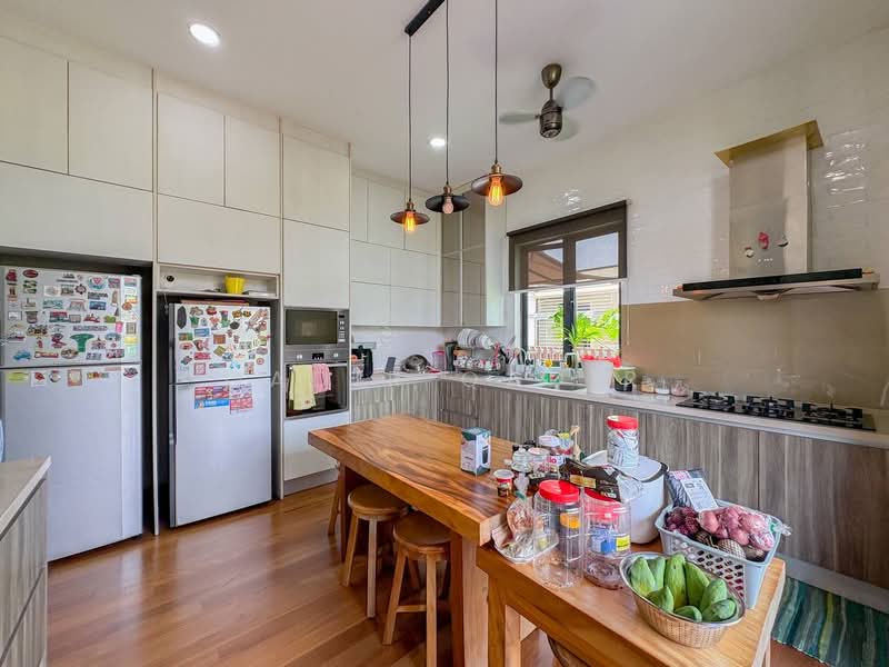 Semi-Detached House for Sale in Taman Equine (Seri Kembangan) - Qadir Qadir - PropertyGuru.com.my