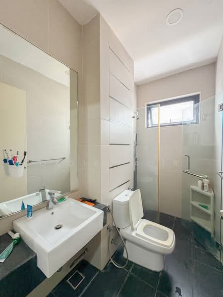 Semi-Detached House for Sale in Taman Equine (Seri Kembangan) - Qadir Qadir - PropertyGuru.com.my