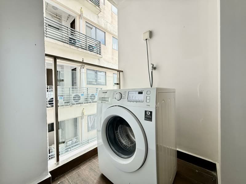 Condominium for Rent at Bay Laurel @ Country Garden Danga Bay - John Lim - PropertyGuru.com.my