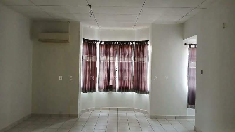 Rumah Teres 2 Tingkat untuk Dijual di Bandar Bukit Puchong 2 (Puchong) - Bernard Tay - Living Room - PropertyGuru.com.my