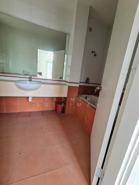 Bungalow for Sale in Putrajaya (Putrajaya) - Yasmin Sulaiman - Bathroom - PropertyGuru.com.my