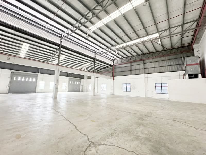 Factory for Rent in Eco Business Park 1 (Johor Bahru) - Zoe Voon - Interior - PropertyGuru.com.my