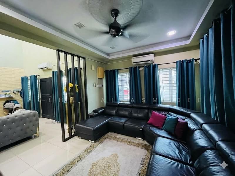 Semi-Detached House for Sale in Jalan Kebun (Klang) - Zulhaikal Asmadee - Living Room - PropertyGuru.com.my