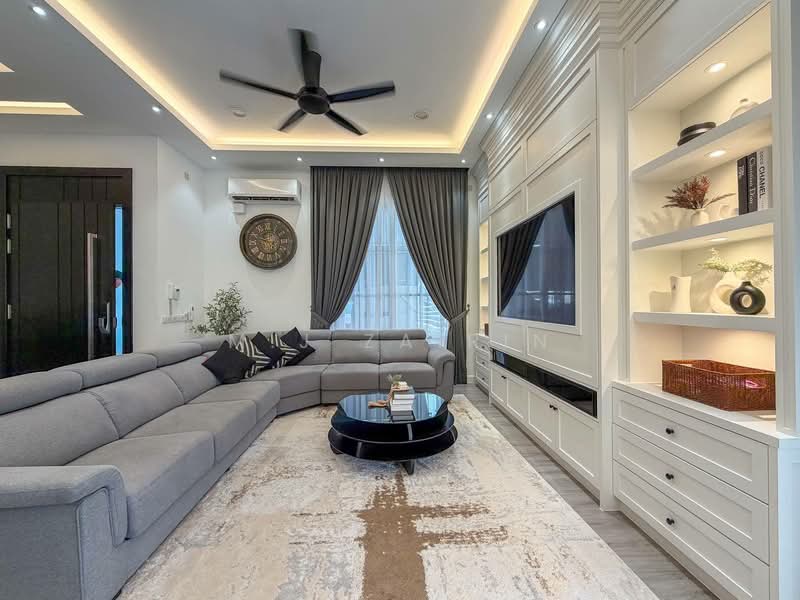 Rumah Berkembar untuk Dijual di Eco Majestic (Semenyih) - M.J Zairin - Living Room - PropertyGuru.com.my