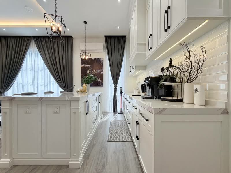 Rumah Berkembar untuk Dijual di Eco Majestic (Semenyih) - M.J Zairin - Kitchen - PropertyGuru.com.my