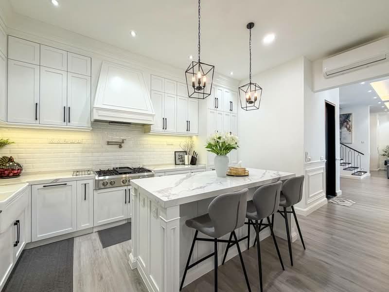 Rumah Berkembar untuk Dijual di Eco Majestic (Semenyih) - M.J Zairin - Kitchen - PropertyGuru.com.my