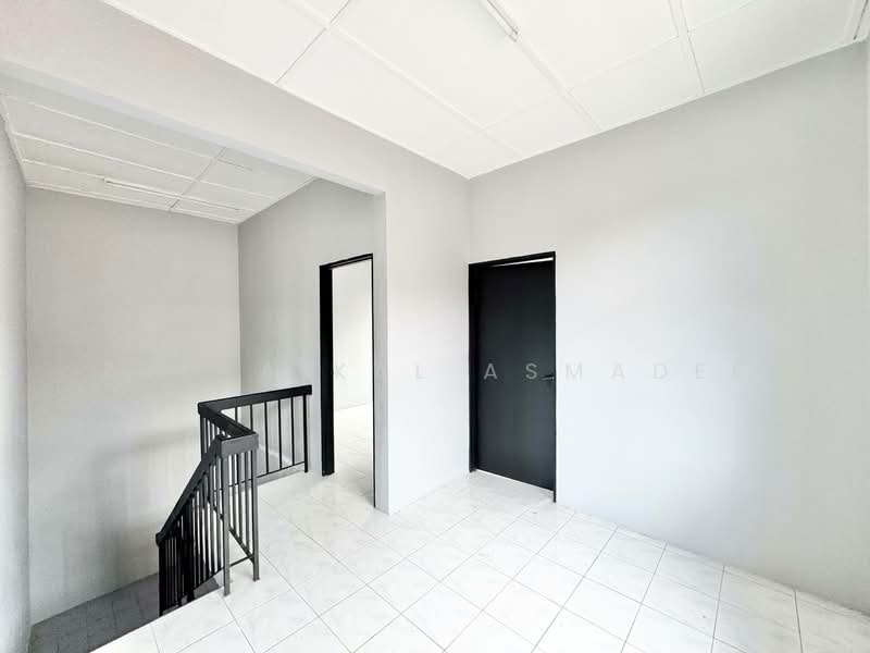 2-storey Terraced House for Sale in Bandar Baru Salak Tinggi (Sepang) - Zulhaikal Asmadee - Interior - PropertyGuru.com.my