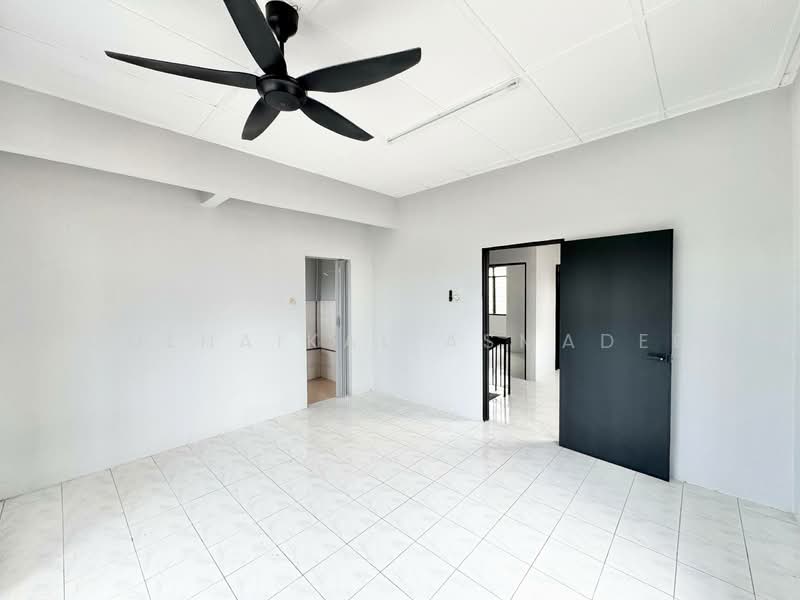 2-storey Terraced House for Sale in Bandar Baru Salak Tinggi (Sepang) - Zulhaikal Asmadee - Interior - PropertyGuru.com.my