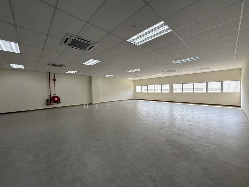 Warehouse for Rent in Seksyen 33 (Shah Alam) - Chez Wong - Interior - PropertyGuru.com.my