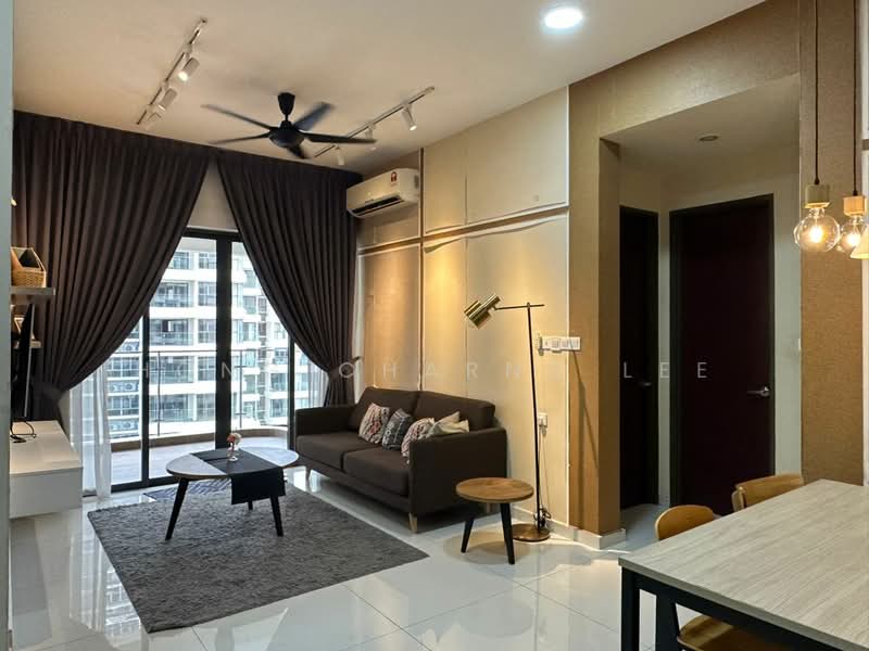 Condominium for Rent at Kings Bay @ Country Garden Danga Bay - Hong Charng Lee - Living Room - PropertyGuru.com.my