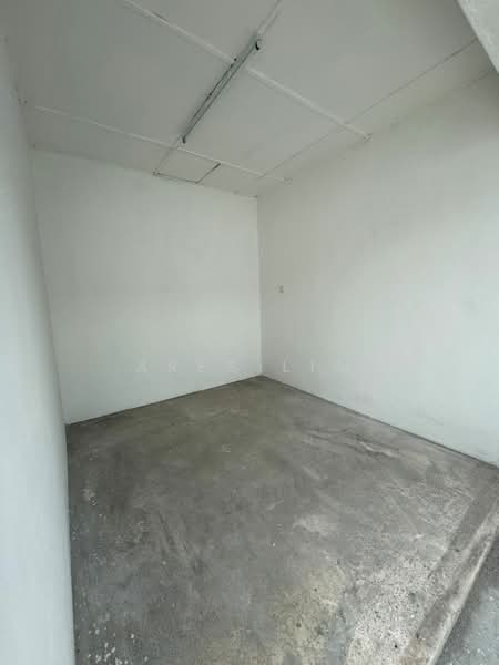 Shop / Office for Rent in Kepong (Kuala Lumpur) - Ares Lim - Interior - PropertyGuru.com.my