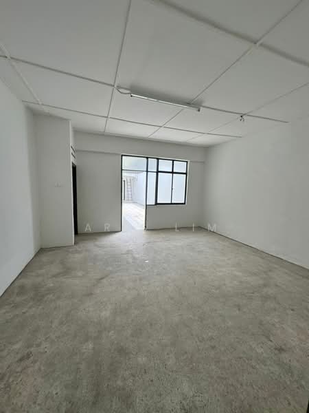 Shop / Office for Rent in Kepong (Kuala Lumpur) - Ares Lim - Interior - PropertyGuru.com.my