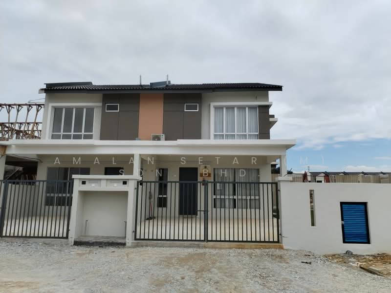 2-storey Terraced House for Sale in Taman Sari Alamanda (Serendah) - Muhammad Hazim Yaccob - Exterior - PropertyGuru.com.my