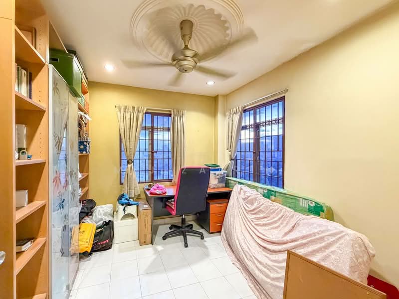 Apartment for Sale at Permata Heights Apartment - M.J Zairin - Study - PropertyGuru.com.my