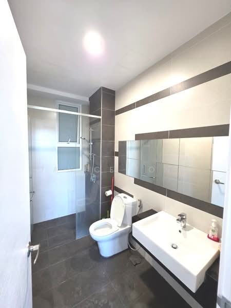 Kondominium untuk Disewa di D'Suites Akasia Horizon @ Horizon Hills - Janice Yong - Bathroom - PropertyGuru.com.my