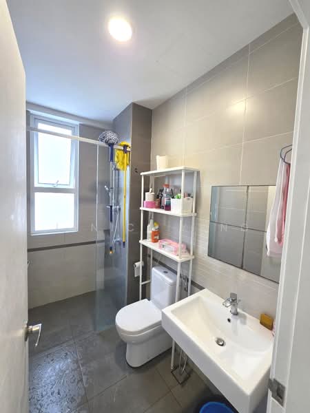 Kondominium untuk Disewa di D'Suites Akasia Horizon @ Horizon Hills - Janice Yong - Bathroom - PropertyGuru.com.my