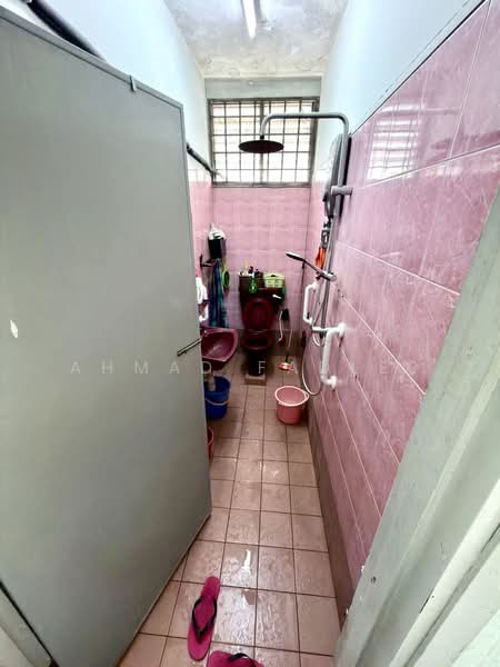 1-storey Terraced House for Sale in Kelana Jaya (Petaling Jaya) - Ahmad Fadlee - PropertyGuru.com.my