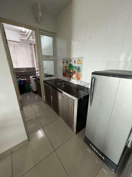 Service Residence for Rent at De Centrum Residences - Dexter Yeong - Kitchen - PropertyGuru.com.my
