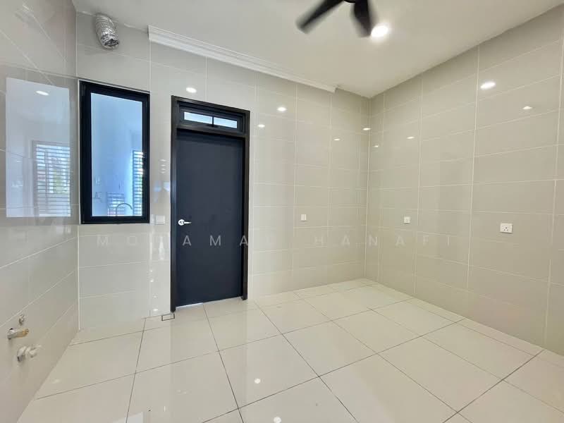 2-storey Terraced House for Sale in Bukit Jelutong (Shah Alam) - Mohamad Hanafi - PropertyGuru.com.my