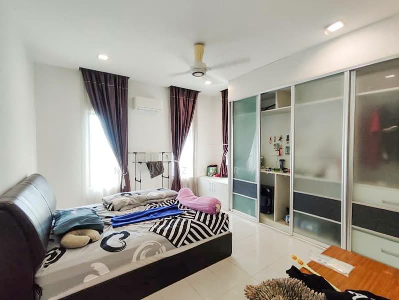 Kondominium untuk Dijual di T-Parkland - M.J Zairin - Bedroom - PropertyGuru.com.my