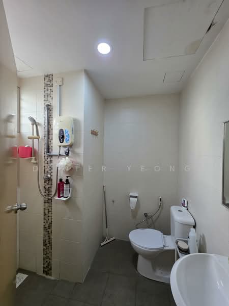 Kondominium untuk Disewa di Unipark Condominium - Dexter Yeong - Bathroom - PropertyGuru.com.my