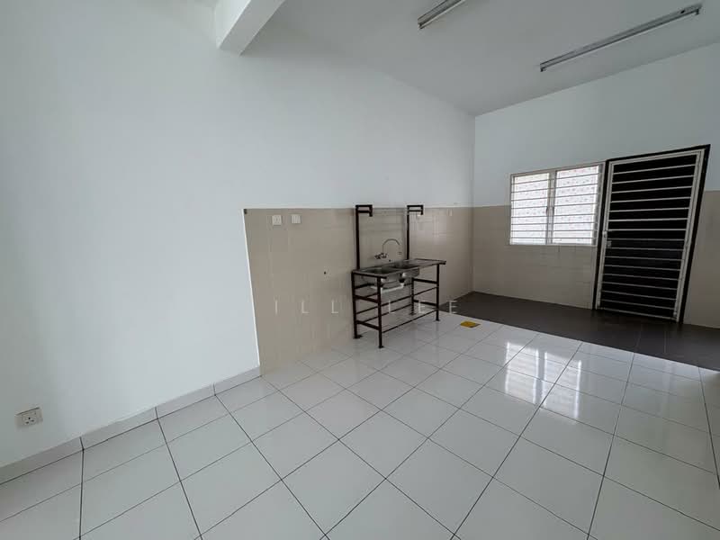 Rumah Teres 2 Tingkat untuk Dijual di Setia Ecohill (Semenyih) - Bill Lee - Kitchen - PropertyGuru.com.my