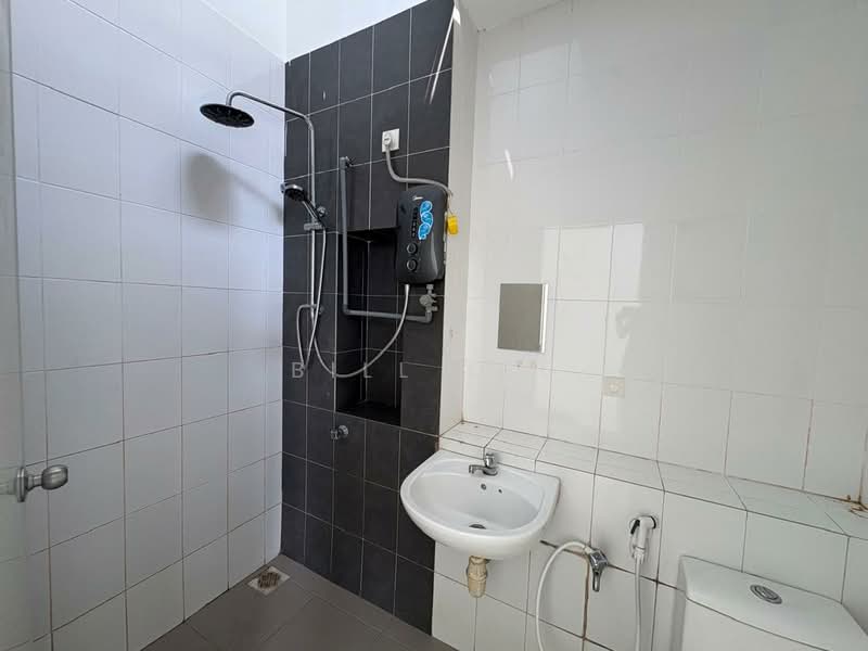 Rumah Teres 2 Tingkat untuk Dijual di Setia Ecohill (Semenyih) - Bill Lee - Bathroom - PropertyGuru.com.my