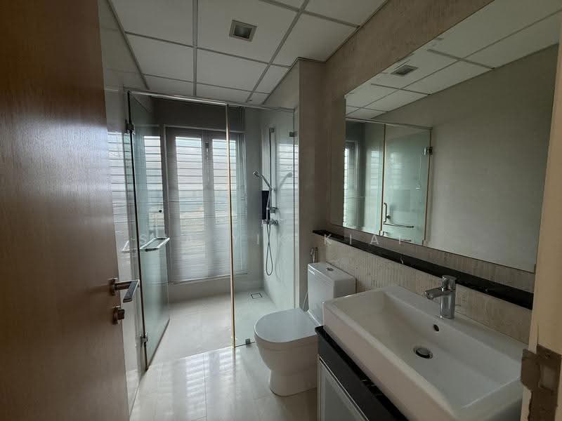 Condominium for Sale at 10 Mont Kiara @ MK10 - Sia Yik Kiat - Bathroom - PropertyGuru.com.my